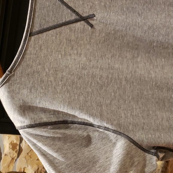 Lucy 2X  gray thirt - Picture 7 of 12